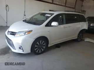 2020 Toyota Sienna XLE z VIN 5TDDZ3DC0LS239417, wystawiony jako Copart lot #68031765 z przebiegiem 85 516 mil mil oraz Szkoda całkowita • Salvage title. Historia ofert i sprzedaży dostępna na DreamBid. Obrazek 1.