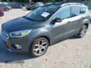 2017 Ford Escape Titanium с VIN 1FMCU9JD2HUA17583, выставлен на аукционе IAAI как лот 42817692 с пробегом 58 415 миль миль и . История ставок и продаж доступна на DreamBid. Изображение 17.