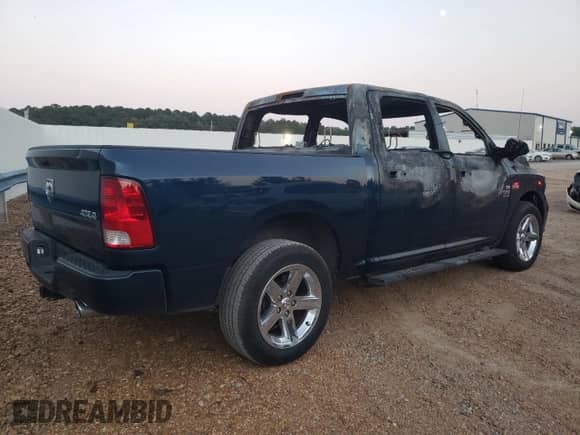 2021 Ram 1500 Express с VIN 3C6RR7KT0MG704639, выставлен на аукционе Copart как лот 71477615 с пробегом Не указан миль и Списание • Salvage title. История ставок и продаж доступна на DreamBid. Изображение 3.