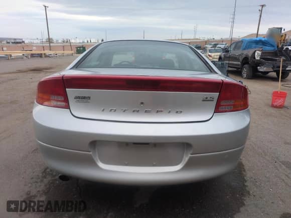 2000 Dodge Intrepid с VIN 2B3HD76V7YH448070, выставлен на аукционе Copart как лот 51178955 с пробегом 87 626 миль миль и Списание • Salvage title. История ставок и продаж доступна на DreamBid. Изображение 6.