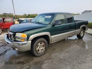 2003 GMC Sierra 1500 SLT with VIN 2GTEK19T331124243, listed as a Copart auction lot 71209315 with 190,948 mi miles and Salvage title. Bid and sale history available at DreamBid. Image 1.