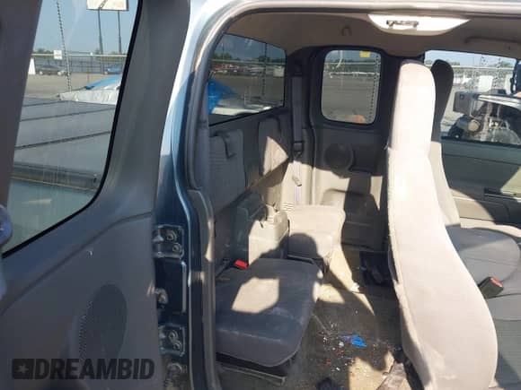 2006 Chevrolet Colorado 1LT с VIN 1GCDT196368224735, выставлен на аукционе IAAI как лот 42841688 с пробегом 167 219 миль миль и . История ставок и продаж доступна на DreamBid. Изображение 8.