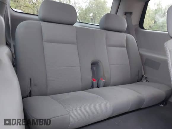 2007 Dodge Durango SLT with VIN 1D8HB48247F510953, listed as a IAAI auction lot 42063271 with 113,118 mi miles and . Bid and sale history available at DreamBid. Image 17.