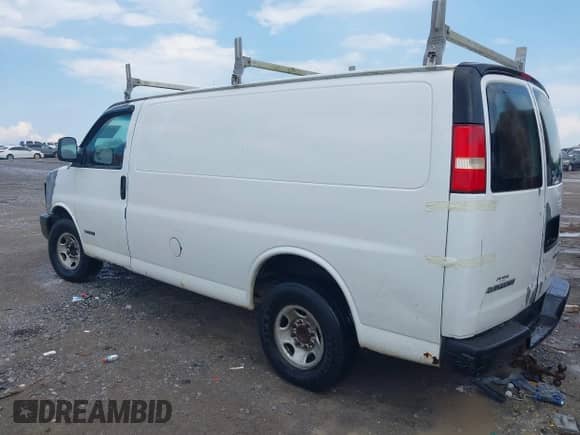 2005 Chevrolet Express Cargo с VIN 1GCHG35V951173070, выставлен на аукционе IAAI как лот 42786477 с пробегом 312 236 миль миль и . История ставок и продаж доступна на DreamBid. Изображение 3.