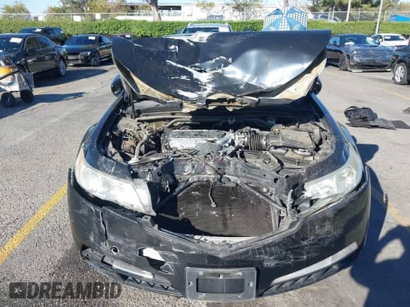 2009 Acura TL Technology с VIN 19UUA86599A022166, выставлен на аукционе IAAI как лот 43467655 с пробегом 197 933 миль миль и . История ставок и продаж доступна на DreamBid. Изображение 6.