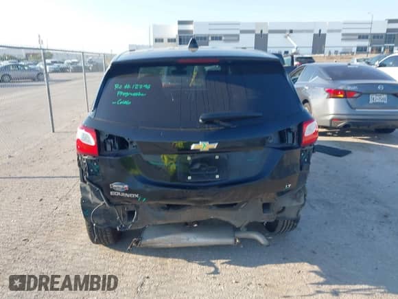 2019 Chevrolet Equinox LT z VIN 2GNAXJEV3K6250506, wystawiony jako IAAI lot #43140453 z przebiegiem 83 194 mil mil oraz . Historia ofert i sprzedaży dostępna na DreamBid. Obrazek 16.