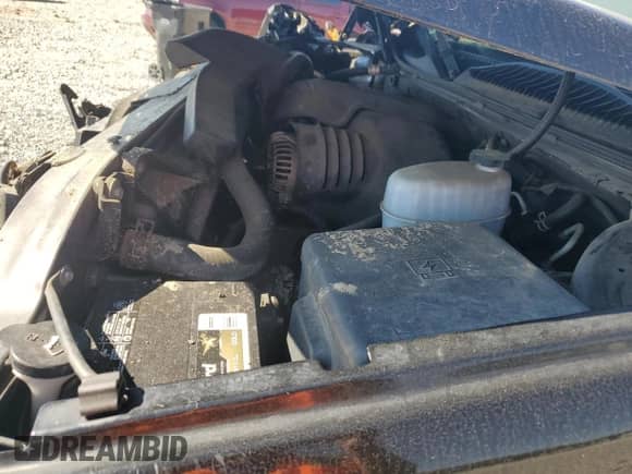 2005 Cadillac Escalade with VIN 1GYEC63N95R206311, listed as a Copart auction lot 75746754 with 85,037 mi miles and Salvage title. Bid and sale history available at DreamBid. Image 13.