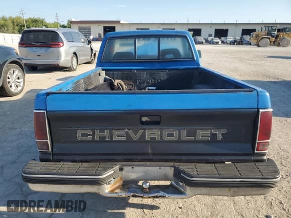 1992 Chevrolet S-10 с VIN 1GCCS14R4N2152624, выставлен на аукционе Copart как лот 66748124 с пробегом 100 002 миль миль и Списание • Salvage title. История ставок и продаж доступна на DreamBid. Изображение 6.
