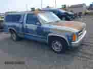 1988 Dodge Dakota with VIN 1B7FN14X1JS749047, listed as a IAAI auction lot 42507904 with 131,340 mi miles and . Bid and sale history available at DreamBid. Image 1.