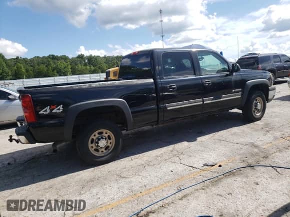 2003 Chevrolet Silverado 1500HD LS с VIN 1GCGK13U33F249407, выставлен на аукционе Copart как лот 62515785 с пробегом 235 688 миль миль и Чистый • Clean title. История ставок и продаж доступна на DreamBid. Изображение 3.