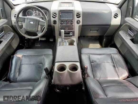 2007 Ford F-150 XLT с VIN 1FTPW12V47KB99581, выставлен на аукционе Copart как лот 70160515 с пробегом 267 903 миль миль и Списание • Salvage title. История ставок и продаж доступна на DreamBid. Изображение 8.