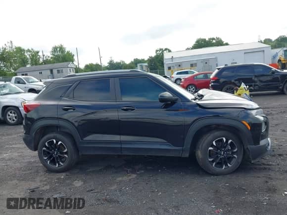 2021 Chevrolet TrailBlazer LT with VIN KL79MRSL2MB008261, listed as a IAAI auction lot 42716326 with 64,809 mi miles and . Bid and sale history available at DreamBid. Image 13.