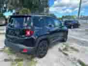 2018 Jeep Renegade Latitude with VIN ZACCJABB6JPG65463, listed as a Copart auction lot 87422565 with 148,648 mi miles and Clean title. Bid and sale history available at DreamBid. Image 4.