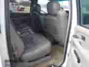 2006 Chevrolet Suburban LT с VIN 1GNFK16Z66J164525, выставлен на аукционе IAAI как лот 41659187 с пробегом 100 833 миль миль и . История ставок и продаж доступна на DreamBid. Изображение 8.
