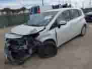 2014 Nissan Note SV z VIN 3N1CE2CP4EL423616, wystawiony jako IAAI lot #43392315 z przebiegiem Nie podano mil oraz . Historia ofert i sprzedaży dostępna na DreamBid. Obrazek 2.