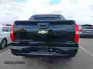 2011 Chevrolet Avalanche LT с VIN 3GNMCFE03BG351852, выставлен на аукционе IAAI как лот 42083263 с пробегом 92 292 миль миль и . История ставок и продаж доступна на DreamBid. Изображение 16.