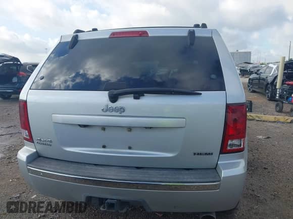 2008 Jeep Grand Cherokee Limited z VIN 1J8HR58228C192147, wystawiony jako IAAI lot #42731947 z przebiegiem 139 742 mil mil oraz . Historia ofert i sprzedaży dostępna na DreamBid. Obrazek 16.