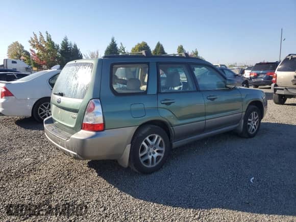 2006 Subaru Forester X L.L. Bean with VIN JF1SG67686H741952, listed as a Copart auction lot 80482515 with 179,966 mi miles and Salvage title. Bid and sale history available at DreamBid. Image 3.