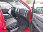 2021 Ram 1500 SLT z VIN 1C6RR7LG4MS532710, wystawiony jako IAAI lot #42615558 z przebiegiem 94 010 mil mil oraz . Historia ofert i sprzedaży dostępna na DreamBid. Obrazek 5.