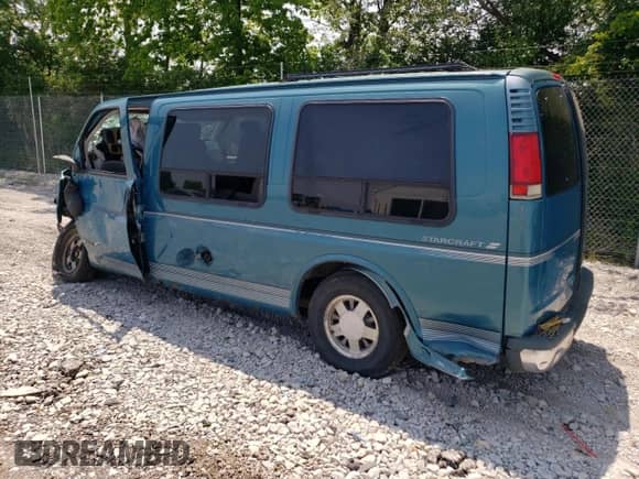 1998 Chevrolet Express Cargo YF7 с VIN 1GBFG15R7W1011202, выставлен на аукционе Copart как лот 58247345 с пробегом Не указан миль и На запчасти • Non repairable. История ставок и продаж доступна на DreamBid. Изображение 2.