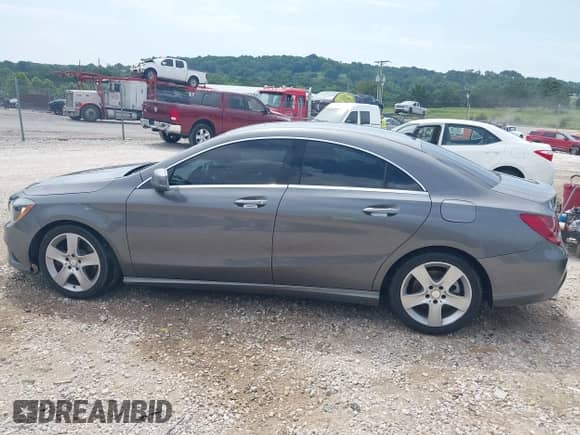 2016 Mercedes-Benz CLA 250 с VIN WDDSJ4EB8GN373877, выставлен на аукционе IAAI как лот 42881366 с пробегом 121 219 миль миль и . История ставок и продаж доступна на DreamBid. Изображение 14.