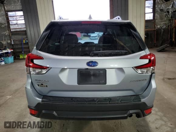 2023 Subaru Forester Premium z VIN JF2SKADC0PH492118, wystawiony jako Copart lot #85335035 z przebiegiem 1 427 mil mil oraz Nie do naprawy • Non repairable. Historia ofert i sprzedaży dostępna na DreamBid. Obrazek 6.