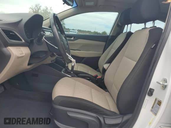 2021 Hyundai Accent Limited z VIN 3KPC34A64ME140709, wystawiony jako Copart lot #65752035 z przebiegiem 39 490 mil mil oraz Szkoda całkowita • Salvage title. Historia ofert i sprzedaży dostępna na DreamBid. Obrazek 7.