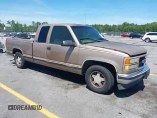 1996 GMC Sierra 1500 с VIN 2GTEC19M3T1502695, выставлен на аукционе IAAI как лот 42199919 с пробегом 285 889 миль миль и . История ставок и продаж доступна на DreamBid. Изображение 1.