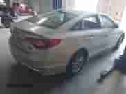 2017 Hyundai Sonata SE with VIN 5NPE24AF4HH563108, listed as a IAAI auction lot 42906673 with 183,794 mi miles and . Bid and sale history available at DreamBid. Image 4.