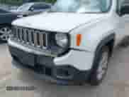 2017 Jeep Renegade Latitude с VIN ZACCJABB0HPF00759, выставлен на аукционе IAAI как лот 42264251 с пробегом 246 494 миль миль и . История ставок и продаж доступна на DreamBid. Изображение 6.