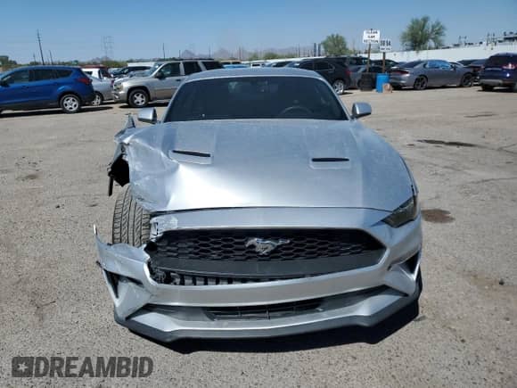 2019 Ford Mustang EcoBoost z VIN 1FA6P8TH2K5148281, wystawiony jako Copart lot #80668975 z przebiegiem 55 842 mil mil oraz Szkoda całkowita • Salvage title. Historia ofert i sprzedaży dostępna na DreamBid. Obrazek 5.