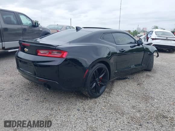 2017 Chevrolet Camaro 1LS с VIN 1G1FA1RX6H0102257, выставлен на аукционе IAAI как лот 42347812 с пробегом 70 921 миль миль и . История ставок и продаж доступна на DreamBid. Изображение 4.