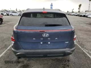 2024 Hyundai Kona SEL с VIN KM8HBCAB4RU070441, выставлен на аукционе Copart как лот 80149564 с пробегом 19 477 миль миль и Списание • Salvage title. История ставок и продаж доступна на DreamBid. Изображение 6.