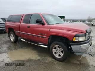 1999 Dodge 1500 с VIN 3B7HF13Z3XG204850, выставлен на аукционе Copart как лот 78824704 с пробегом 274 493 миль миль и Списание • Salvage title. История ставок и продаж доступна на DreamBid. Изображение 4.