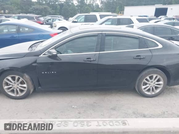 2018 Chevrolet Malibu LT с VIN 1G1ZD5STXJF265189, выставлен на аукционе IAAI как лот 43105644 с пробегом 92 228 миль миль и . История ставок и продаж доступна на DreamBid. Изображение 14.