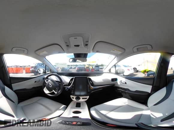 2018 Toyota Prius Plus z VIN JTDKARFP5J3077090, wystawiony jako IAAI lot #42888175 z przebiegiem 192 157 mil mil oraz . Historia ofert i sprzedaży dostępna na DreamBid. Obrazek 21.