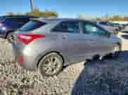 2013 Hyundai Elantra z VIN KMHD35LE0DU147345, wystawiony jako Copart lot #89663005 z przebiegiem 137 565 mil mil oraz Czysty tytuł • Clean title. Historia ofert i sprzedaży dostępna na DreamBid. Obrazek 3.