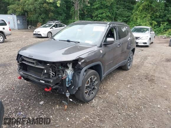 2020 Jeep Compass Trailhawk с VIN 3C4NJDDB0LT189441, выставлен на аукционе IAAI как лот 42837133 с пробегом 68 114 миль миль и . История ставок и продаж доступна на DreamBid. Изображение 18.