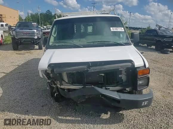 2014 Ford Econoline Cargo Commercial with VIN 1FTNE2EWXEDA07635, listed as a Copart auction lot 61407115 with 205,068 mi miles and Salvage title. Bid and sale history available at DreamBid. Image 15.