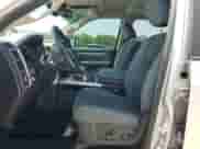 2017 Ram 1500 Big Horn с VIN 1C6RR6TT1HS651487, выставлен на аукционе Copart как лот 57123535 с пробегом 88 000 миль миль и Списание • Salvage title. История ставок и продаж доступна на DreamBid. Изображение 7.