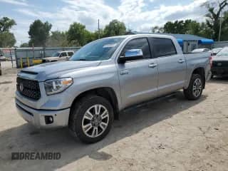 2020 Toyota Tundra Platinum с VIN 5TFAY5F13LX914197, выставлен на аукционе Copart как лот 66499905 с пробегом 65 190 миль миль и Списание • Salvage title. История ставок и продаж доступна на DreamBid. Изображение 1.