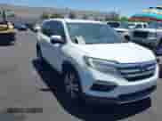 2017 Honda Pilot EX-L z VIN 5FNYF5H80HB040102, wystawiony jako IAAI lot #42310780 z przebiegiem 111 680 mil mil oraz . Historia ofert i sprzedaży dostępna na DreamBid. Obrazek 1.