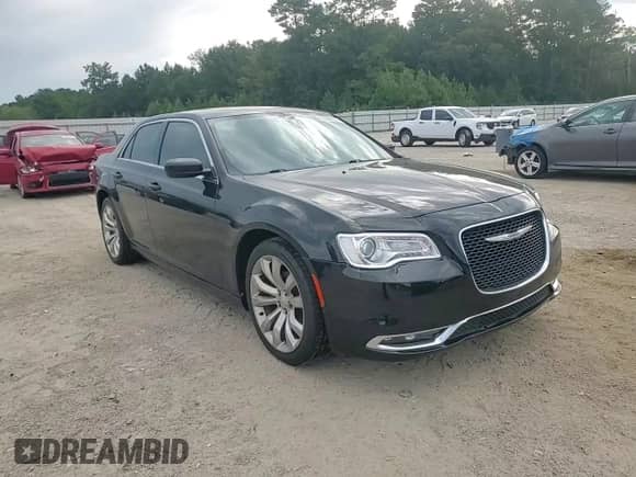 2019 Chrysler 300 Touring L with VIN 2C3CCAAG8KH569042, listed as a Copart auction lot 68284975 with Not provided miles and Salvage title. Bid and sale history available at DreamBid. Image 13.