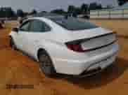 2021 Hyundai Sonata Limited с VIN KMHL54JJ7MA024126, выставлен на аукционе Copart как лот 52935741 с пробегом 19 195 миль миль и Списание • Salvage title. История ставок и продаж доступна на DreamBid. Изображение 3.