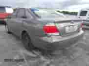2005 Toyota Camry LE с VIN 4T1BE32K25U569423, выставлен на аукционе IAAI как лот 43407814 с пробегом 175 595 миль миль и . История ставок и продаж доступна на DreamBid. Изображение 6.