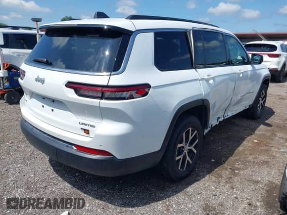 2024 Jeep Grand Cherokee Limited with VIN 1C4RJKBG1R8618131, listed as a IAAI auction lot 42516616 with 10,249 mi miles and . Bid and sale history available at DreamBid. Image 4.