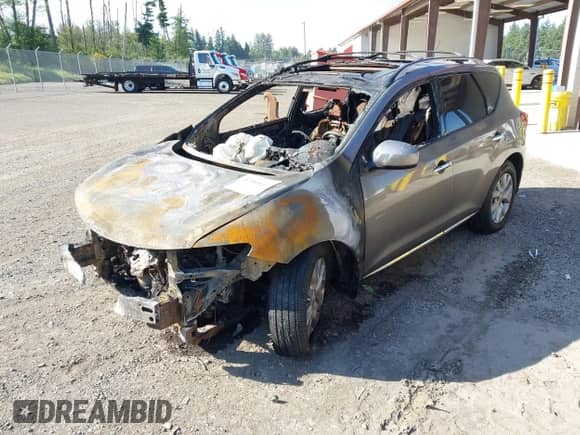 2010 Nissan Murano SL with VIN JN8AZ1MW4AW140716, listed as a IAAI auction lot 42395607 with Not provided miles and . Bid and sale history available at DreamBid. Image 2.