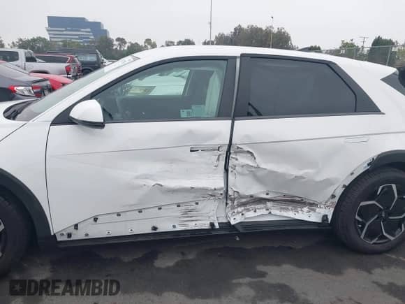 2024 Hyundai Ioniq 5 SEL с VIN KM8KN4DE7RU309120, выставлен на аукционе IAAI как лот 43311776 с пробегом 23 981 миль миль и . История ставок и продаж доступна на DreamBid. Изображение 6.