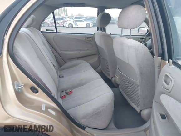 2000 Chevrolet Prizm z VIN 1Y1SK5285YZ405664, wystawiony jako IAAI lot #42957286 z przebiegiem 179 948 mil mil oraz . Historia ofert i sprzedaży dostępna na DreamBid. Obrazek 8.