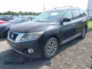 2013 Nissan Pathfinder SV with VIN 5N1AR2MN5DC615428, listed as a IAAI auction lot 42403274 with 226,435 mi miles and . Bid and sale history available at DreamBid. Image 2.
